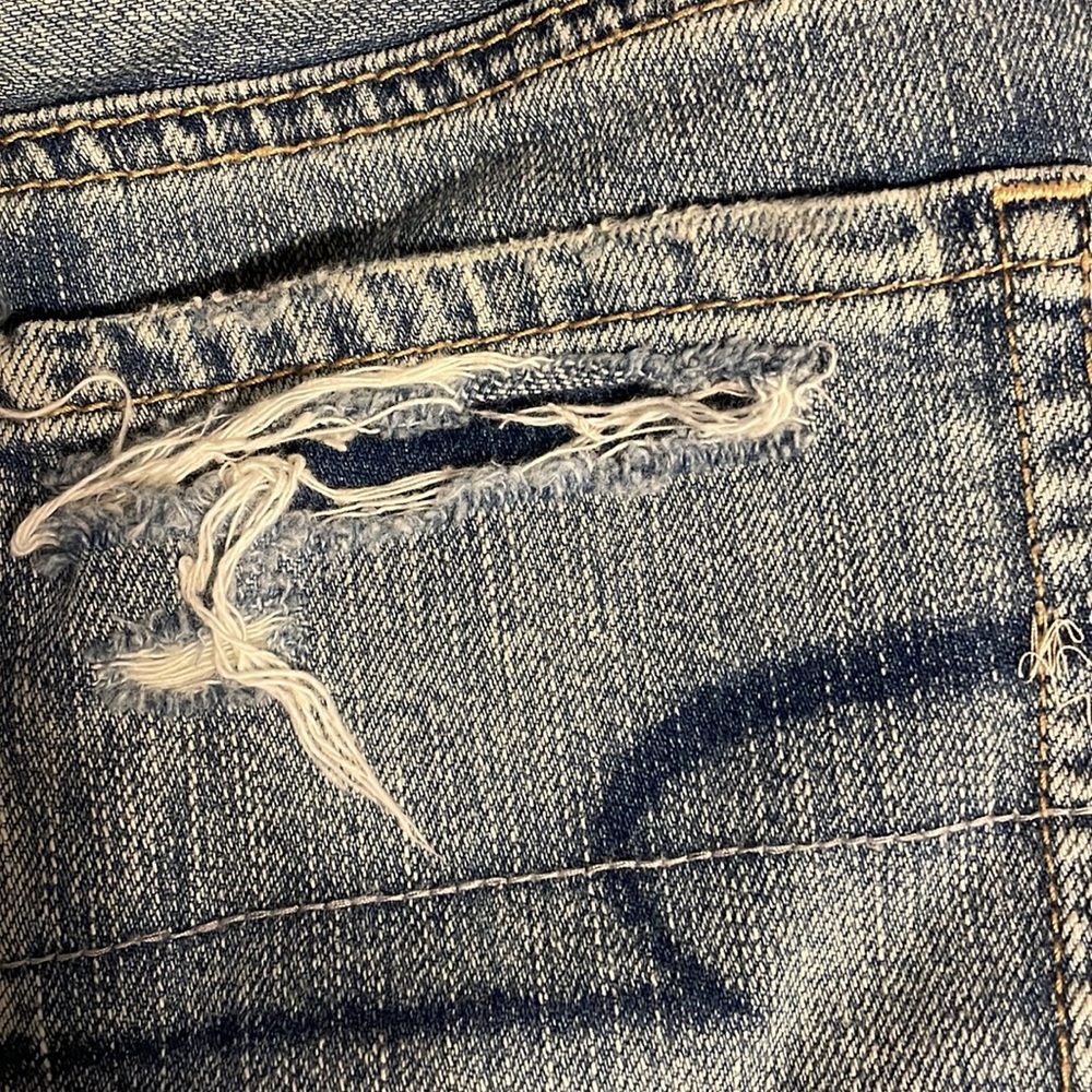 Shorts - Picture 8 of 8